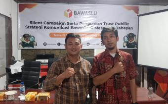 Staf Divisi Humas dan Datin Bawaslu Nias Selatan mengikuti Pelatihan Bertajuk Silent Campaign Serta Penguatan Trust Publik: Strategi Komunikasi Bawaslu di Masa Non-Tahapan yang diselenggarakan oleh Bawaslu Provinsi Sumatera Utara Bertempat di Kantor Bawaslu Kota Pematang Siantar (Sabtu, 26/07/2025)